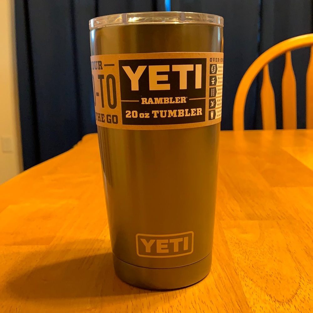 YETI Rambler 20oz Tumbler
